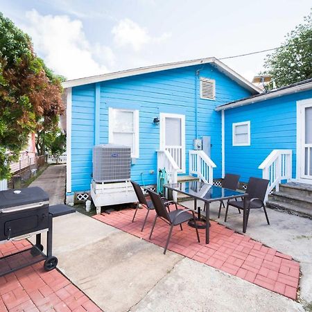 Bright Galveston Bungalow Half Mi To Pleasure Pier Dış mekan fotoğraf