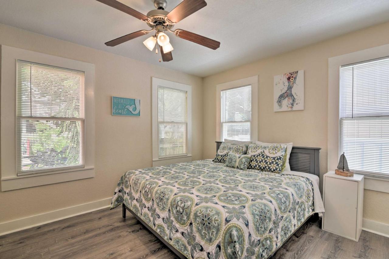 Bright Galveston Bungalow Half Mi To Pleasure Pier Dış mekan fotoğraf