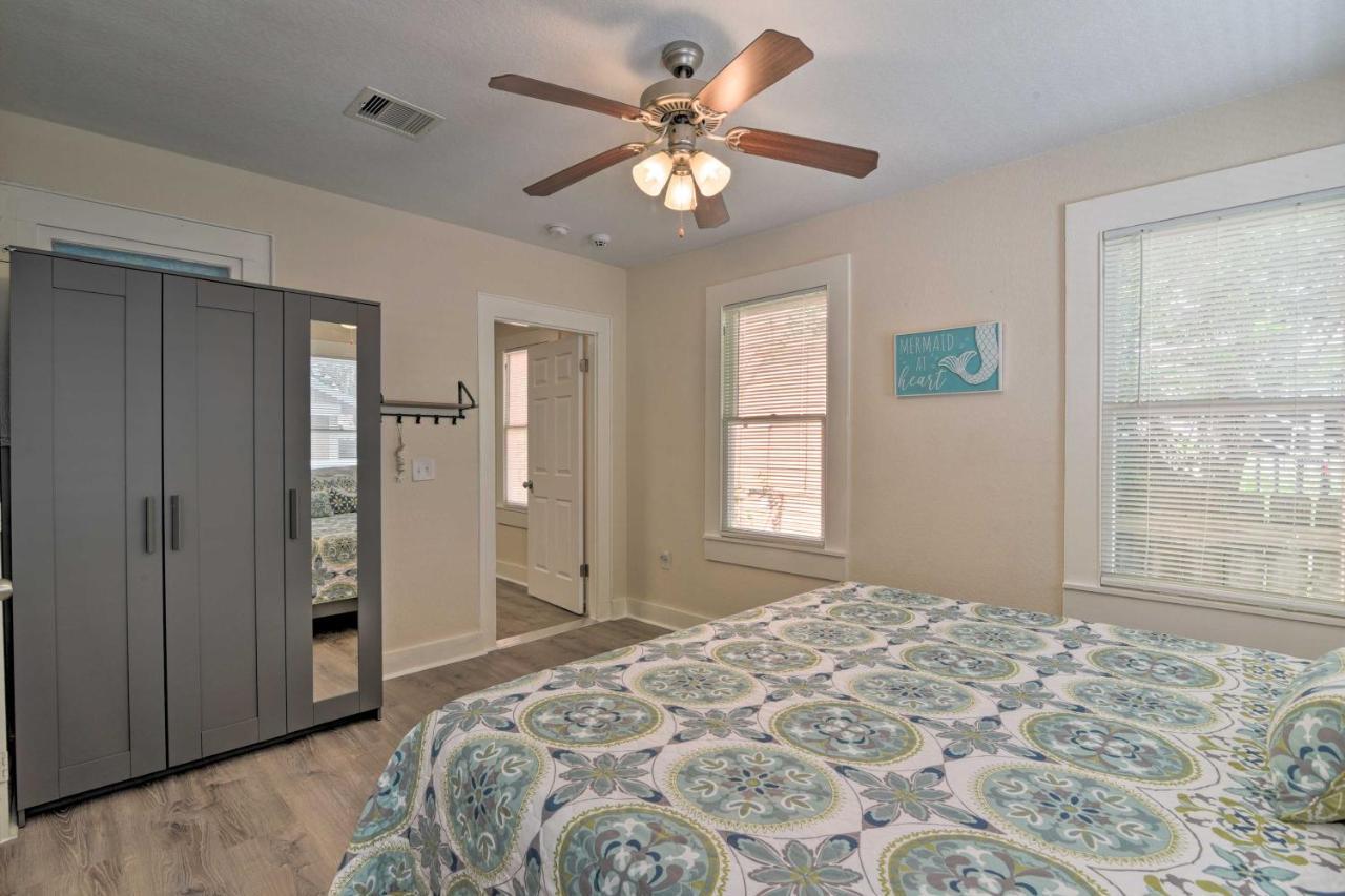 Bright Galveston Bungalow Half Mi To Pleasure Pier Dış mekan fotoğraf